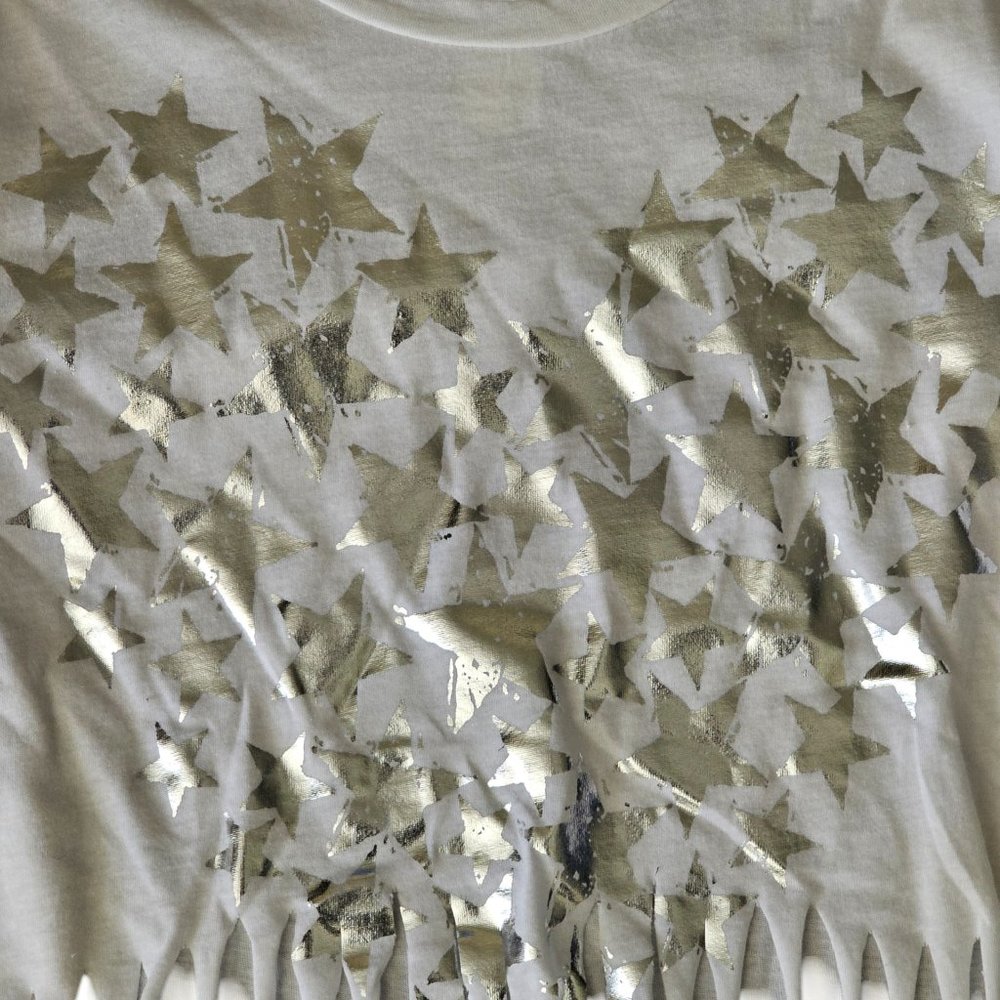 Women's Fringe T-Shirt – Silver Star Heart Graphic – Boho Festival Cropped Tee - Picture 2 of 2